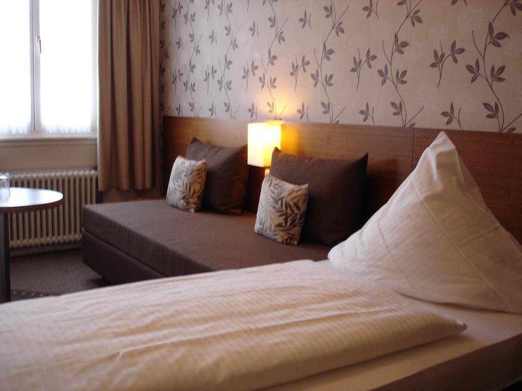 Rhein-Hotel อันแดร์นาค ภายนอก รูปภาพ