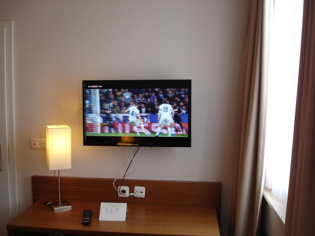 Rhein-Hotel อันแดร์นาค ภายนอก รูปภาพ