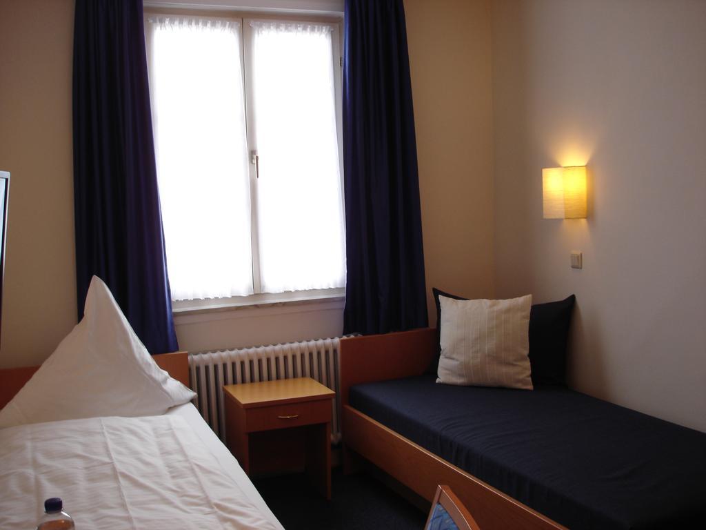 Rhein-Hotel อันแดร์นาค ภายนอก รูปภาพ